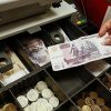 Центробанк предложит МФО кредитовать наличными из кассы